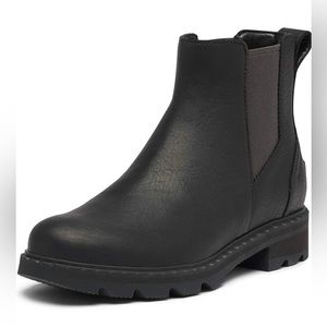 NWT - Sorel Leather Chelsea Boots